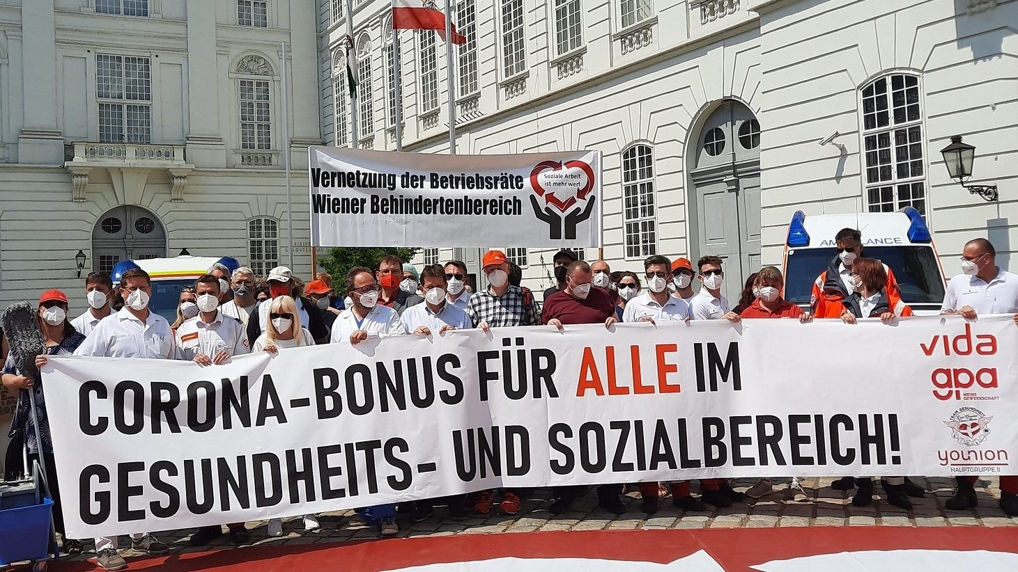 Vor Gesundheitsausschuss machen Gewerkschaften auf Ungerechtigkeit aufmerksam. Vor Gesundheitsausschuss machen Gewerkschaften auf Ungerechtigkeit aufmerksam.