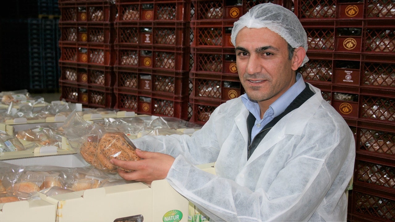 Niyazi Coban ist seit neun Jahren Betriebsratsvorsitzender bei Fischer Brot.