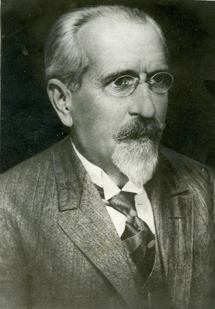 Ferdinand Hanusch Ferdinand Hanusch, Sozialversicherung