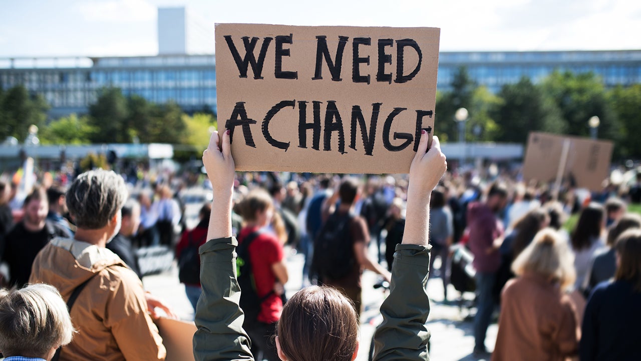 Just Transition: Das Konzept des gerechten Wandels… Just Transition: Das Konzept des gerechten Wandel...oder warum die Gewerkschaft die Klimakrise nicht ignorieren kann