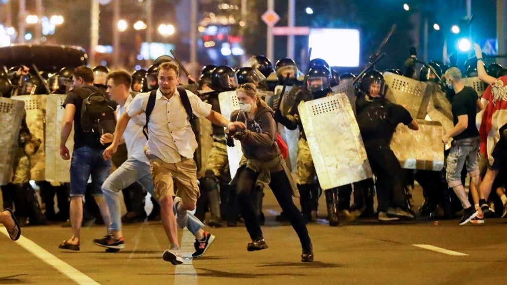 Belarus: Polizeigewalt, auch Gewerkschafter festgenommen (Credit: Sergei Grits / AP / picturedesk.com)