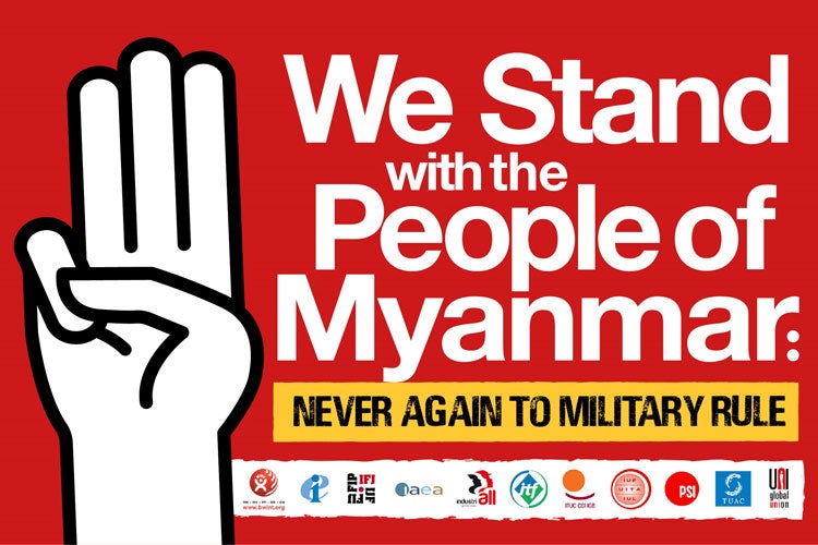 Dreifingergruß, rote Hemden oder rote Luftballons sind die Zeichen der Proteste in Myanmar!
