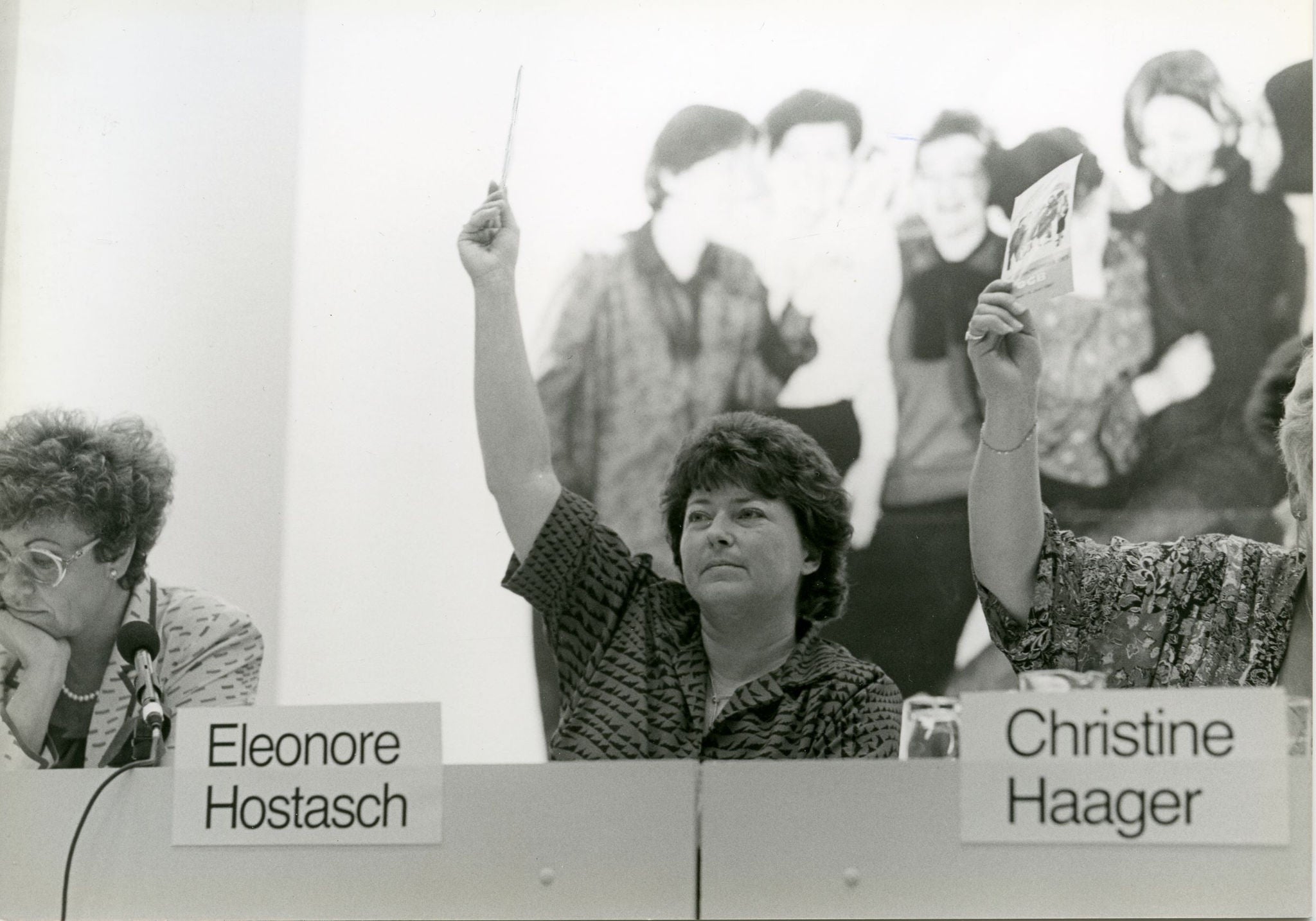 Elenora Hostasch beim ÖGB-Frauenkongress 1987