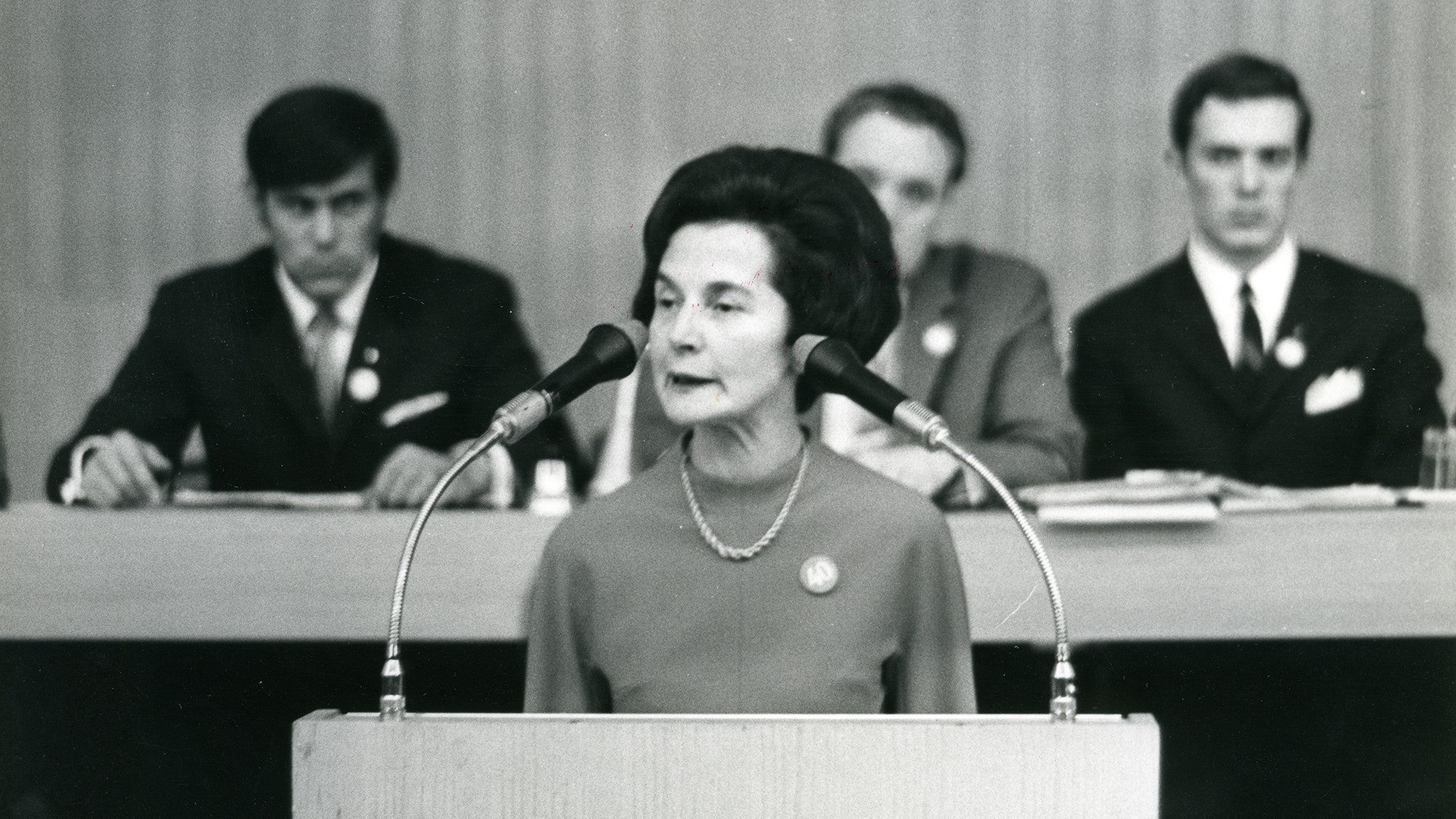 Grete Rehor spricht beim 5. ÖGJ-Jugendkongress, 1969