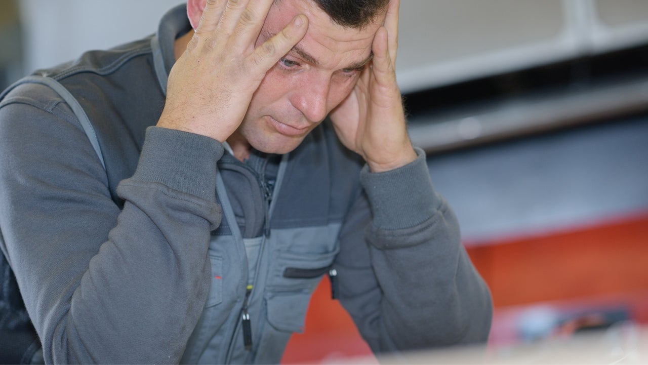 Lang arbeiten bringt Müdigkeit, Stress, Burn out