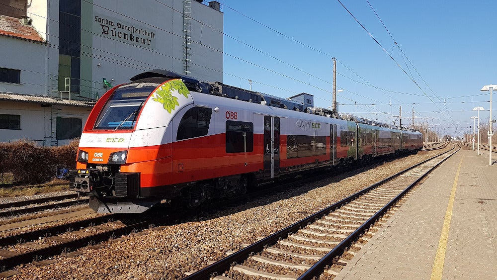 Nach Attacke auf Lokführer: Gewerkschaft vida fordert besseren Schutz für Eisenbahn-MitarbeiterInnen