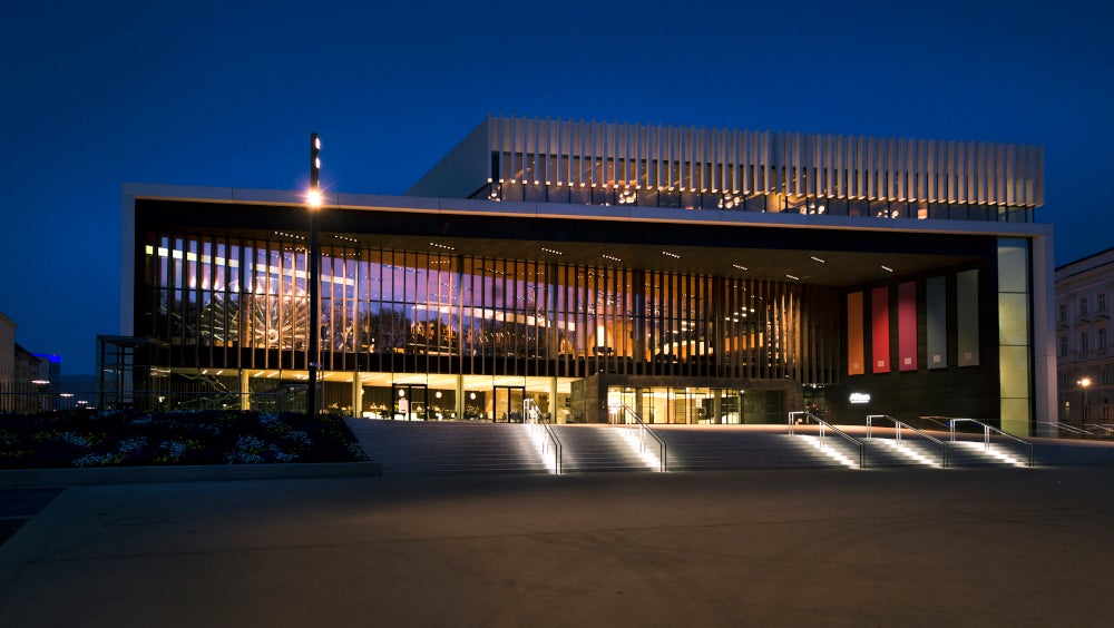 Günstig ins Theater