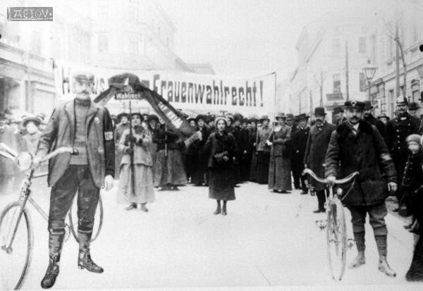 Frauenwahlrecht