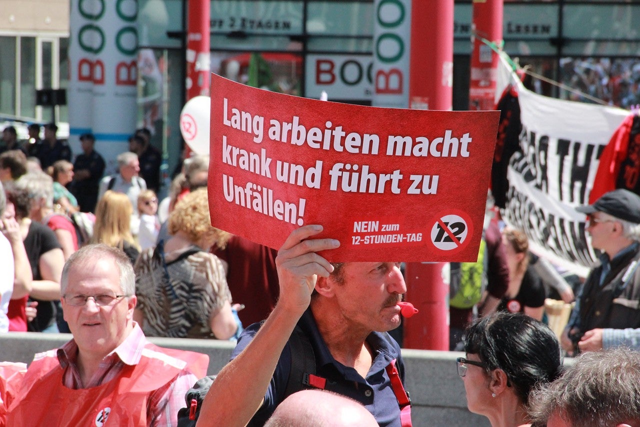 12-Stunden-Tag schleichend eingeführt