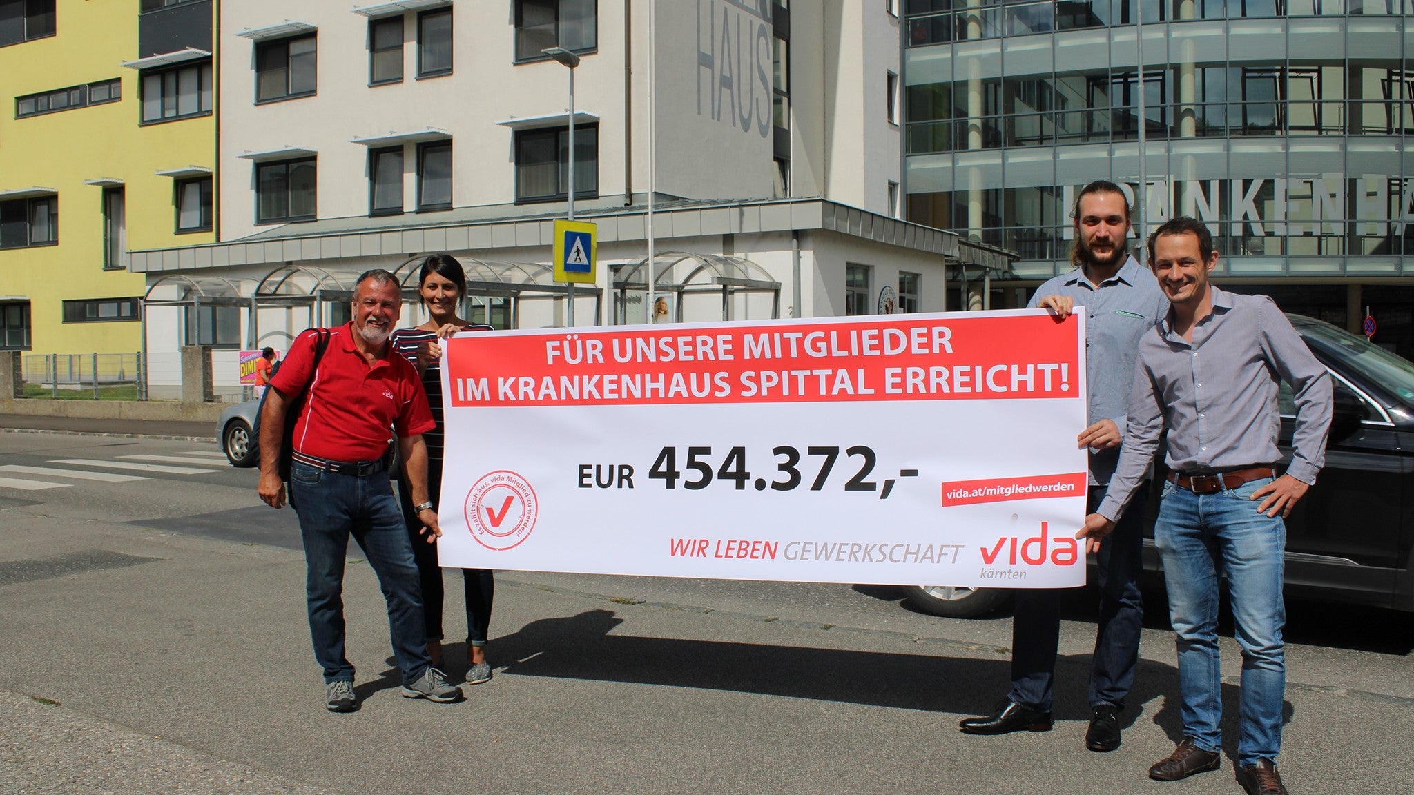 Hermann Lipitsch (vida Landesvorsitzender), Gewerkschaftsjuristin Anna Michorl, BR-Vorsitzender Dr. Maximilian Miksch und Betriebsrat René Tischler