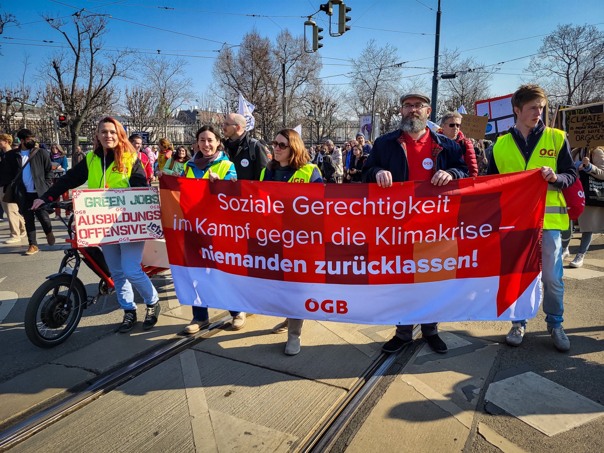 Auch der ÖGB beteiligte sich am Klimastreik 