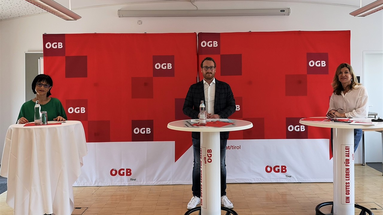 OEGB Tirol_Verena Steinlechner-Graziadei, Philip Wohlgemuth, Daniela Meichtry_Pressegespräch Vereinbarkeit Familie+Beruf 2021