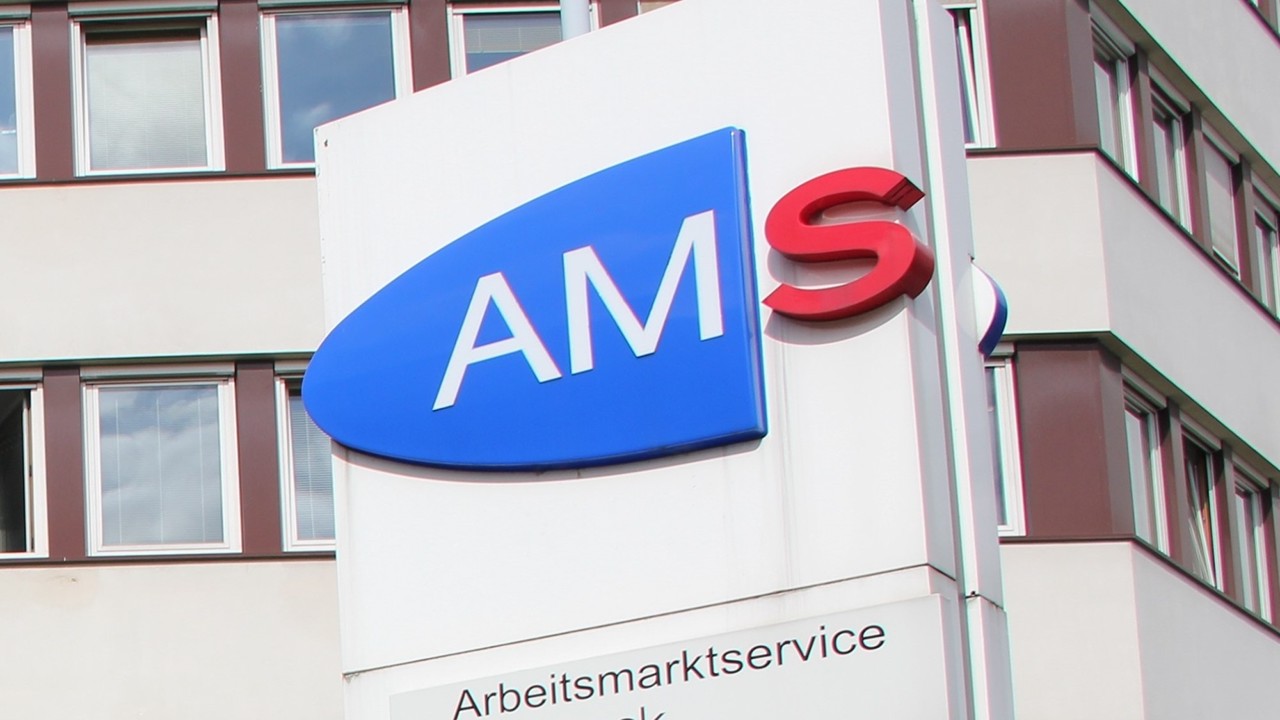 AMS-Personalaufstockung abgesagt ÖGB kritisiert falsches Signal Sparen und fordert mehr Arbeitslosengeld