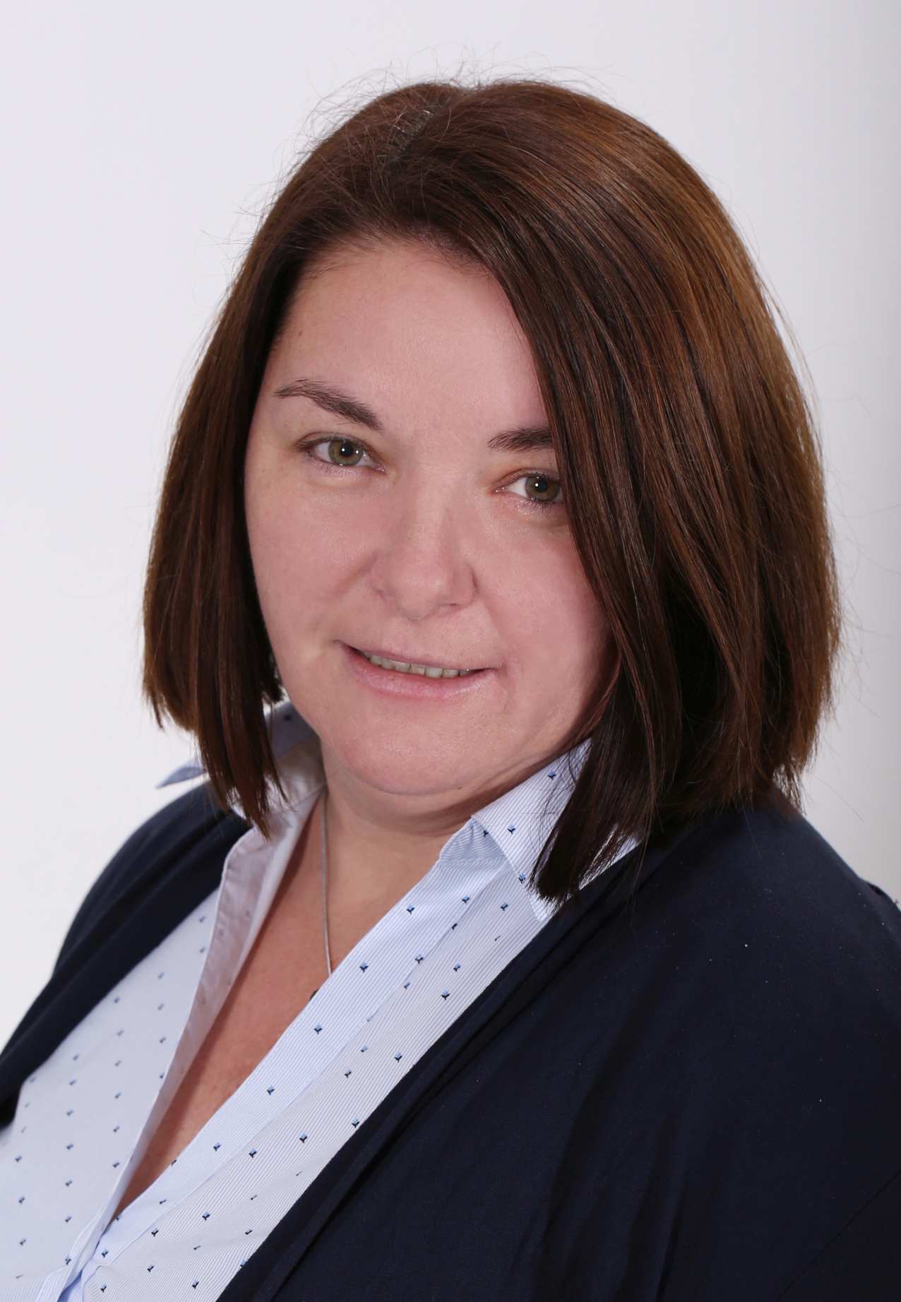 Sabine Sinitsch Sabine Sinitsch, Organisationsassistentin Region Südoststeiermark