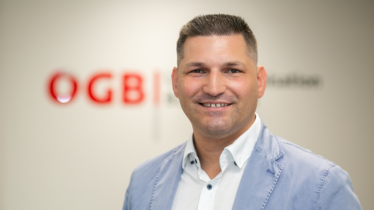 Jeder kommt dran! Andreas Rotpuller weist darauf hin, dass alle Kurzarbeitsanträge von ExpertInnen des ÖGB und der Gewerkschaften geprüft werden.