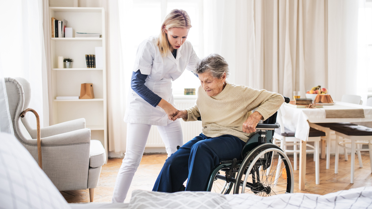 Pflege alte Frau Pflege alte Frau
